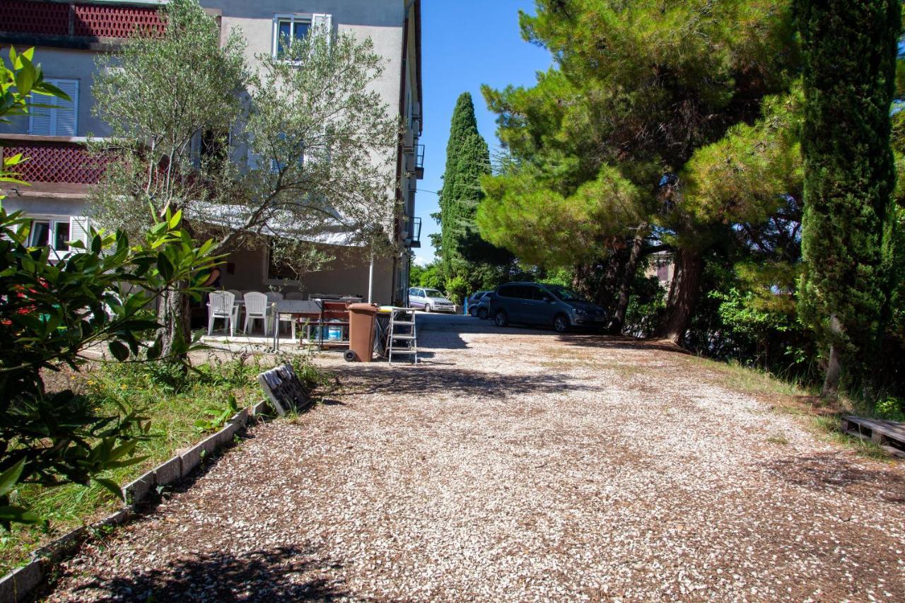 Hostel Trobenta In Oblak Portorož Eksteriør billede