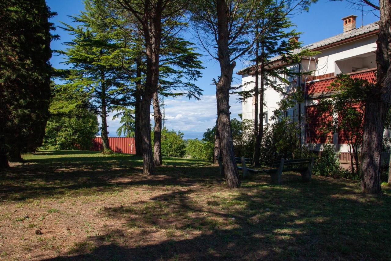 Hostel Trobenta In Oblak Portorož Eksteriør billede